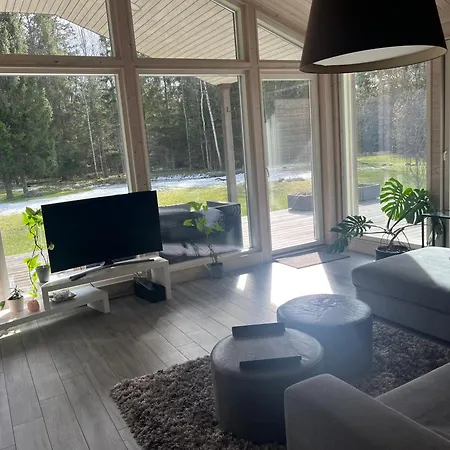 Justi House Alliklepa